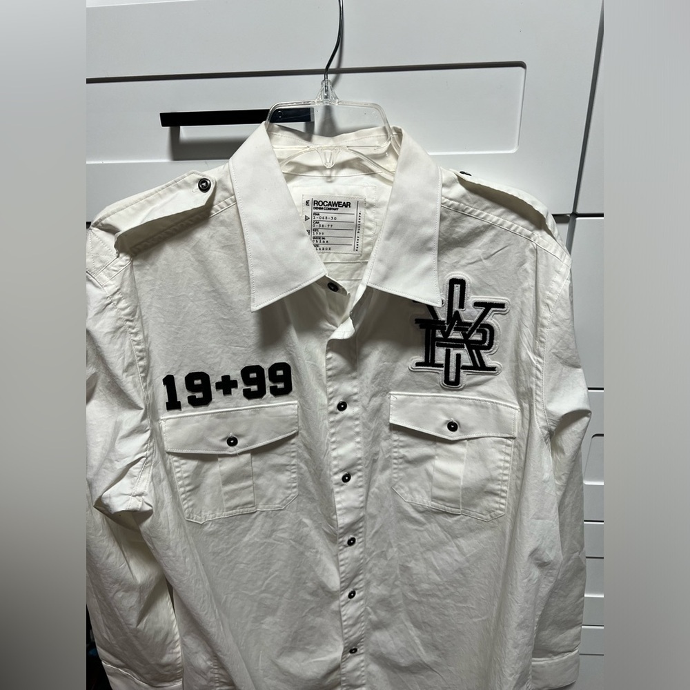 Rocawear long sleeveeve button downwn shirt NWT - Picture 3 of 14